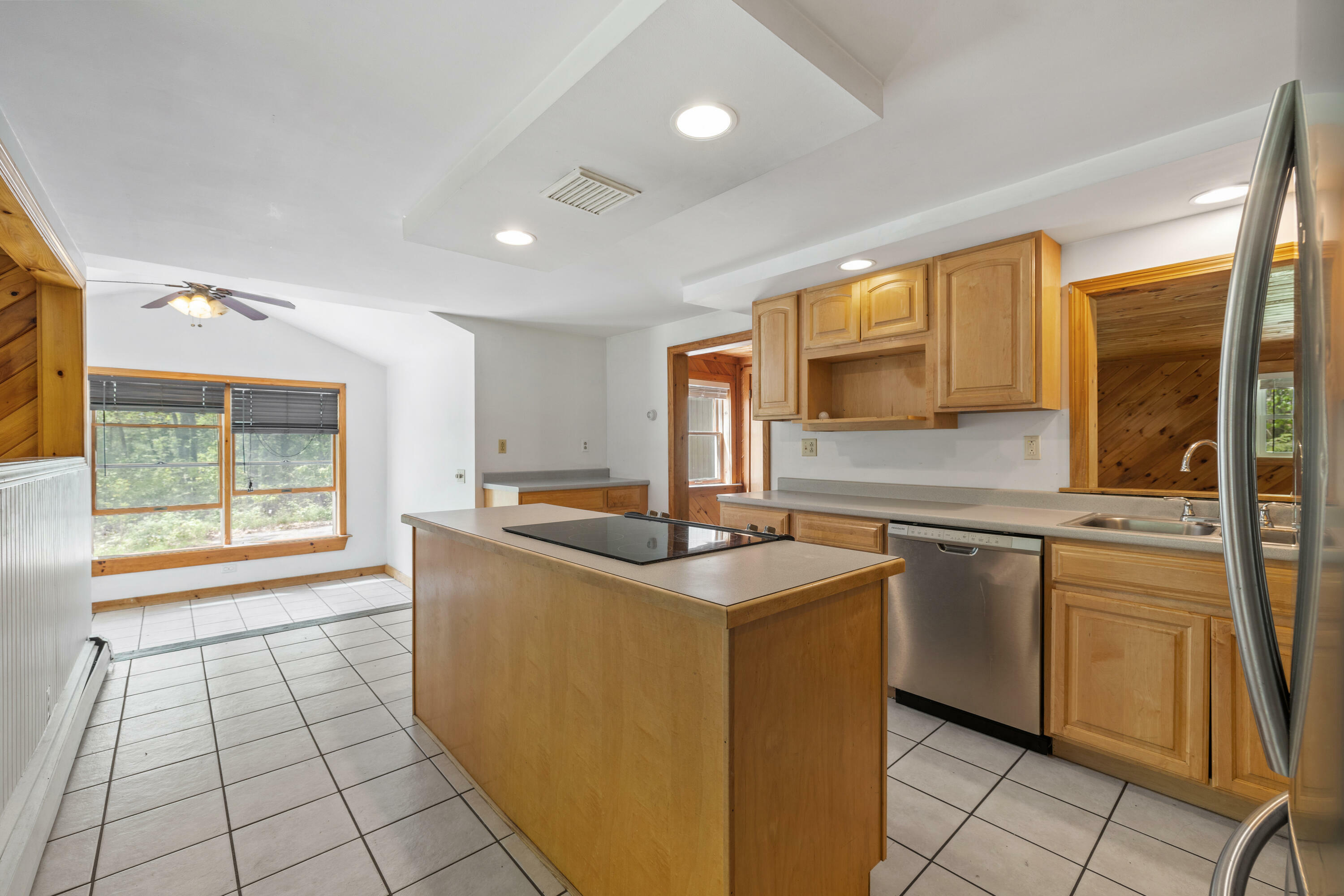 Property Photo: 594 Middlesex Road ME 04086