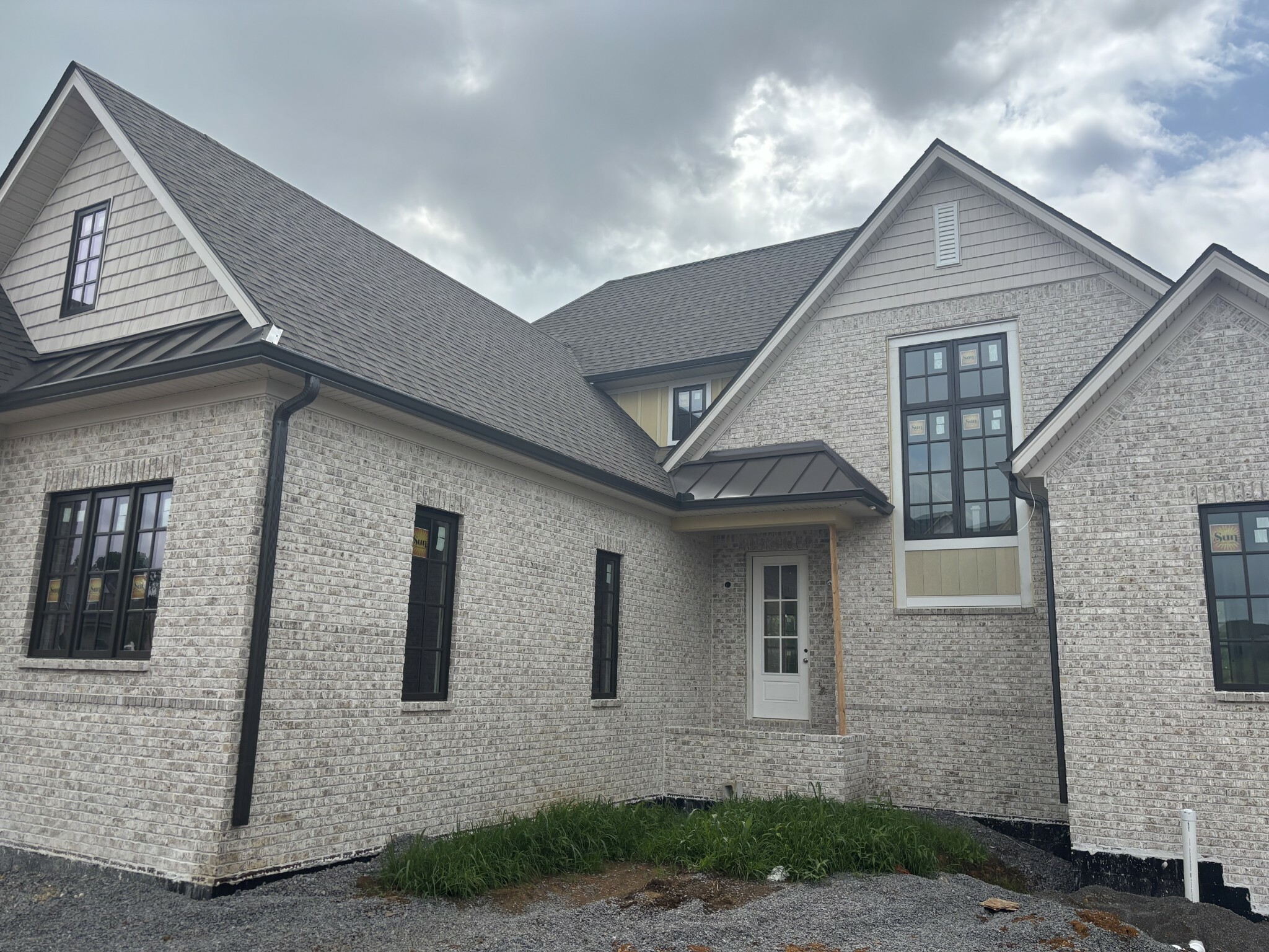 Property Photo:  306 Oaks Xing  TN 37087 