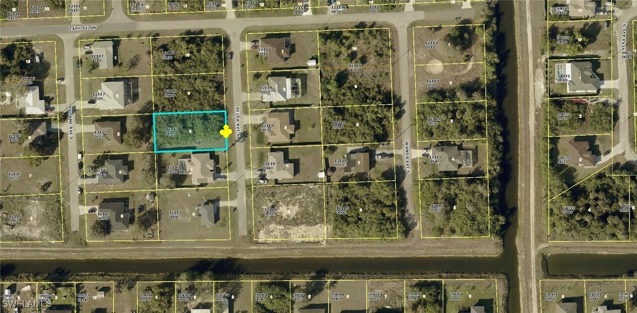 1404 Xelda Avenue S  Lehigh Acres FL 33976 photo