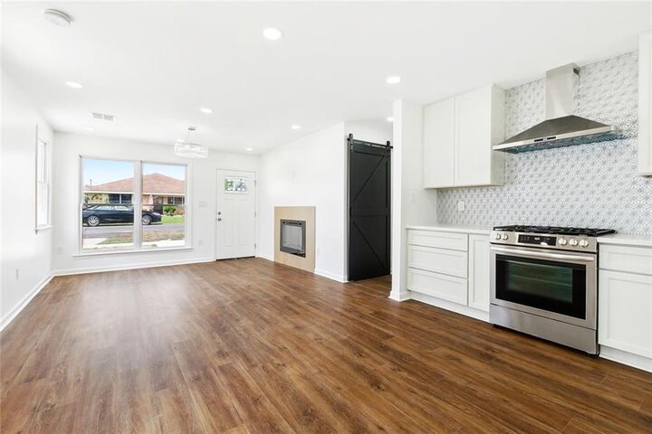 Property Photo: 1221 Gaudet Drive LA 70072
