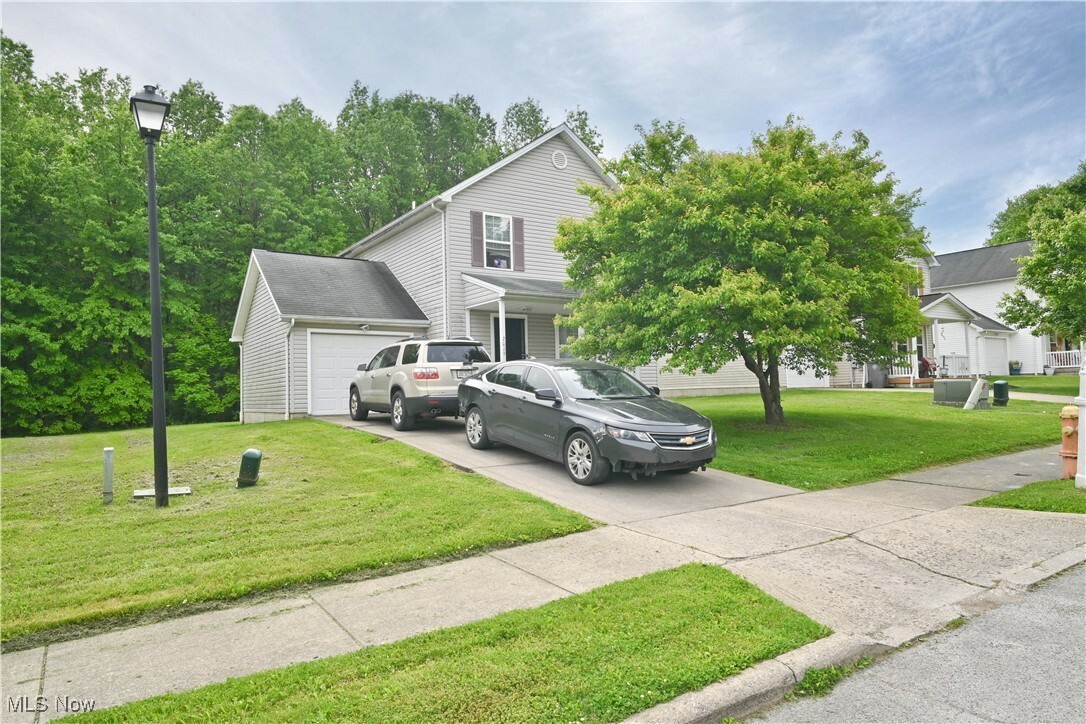 Property Photo: 2019 Warwick Avenue OH 44505