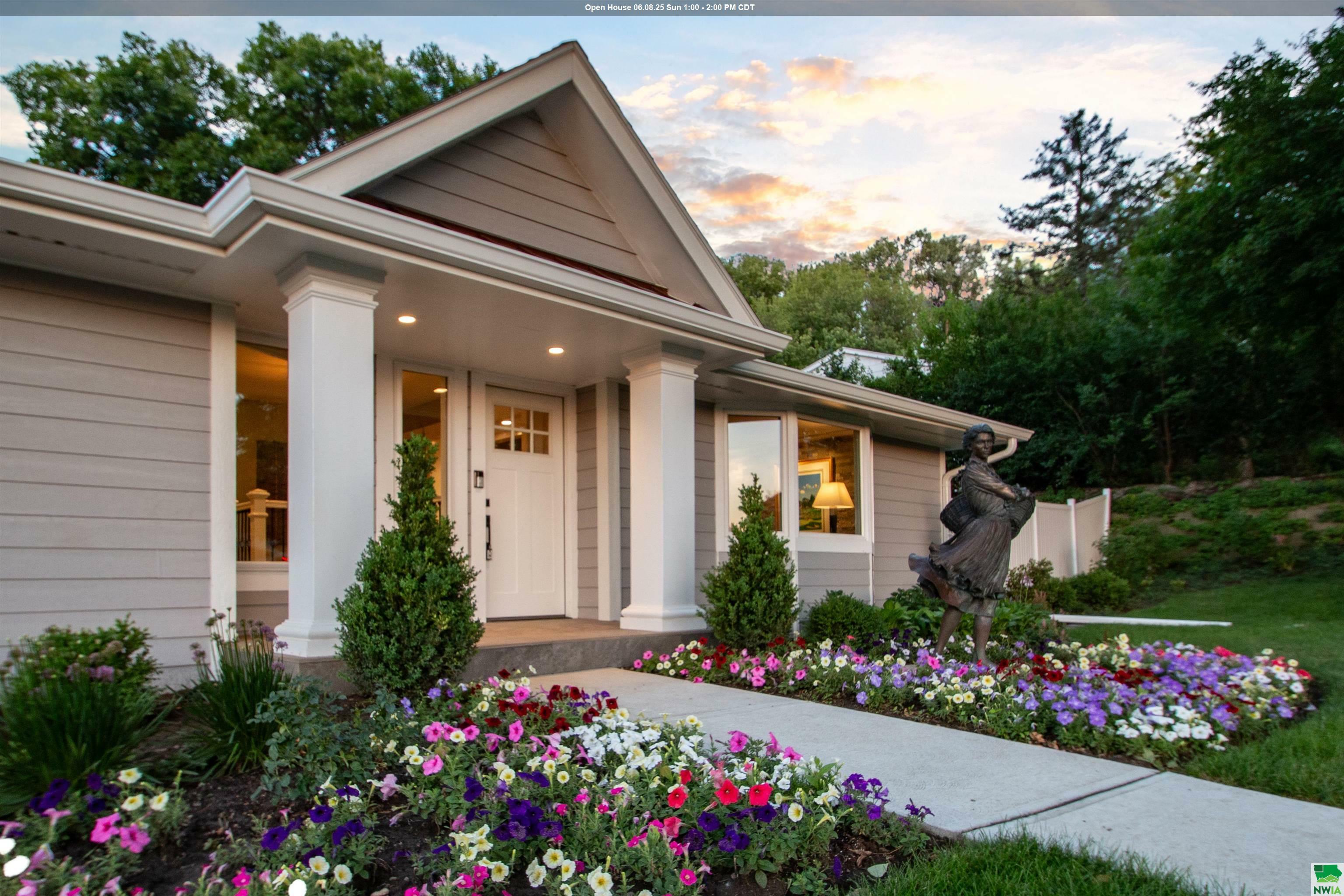 Property Photo:  4870 Skyline Drive  IA 51104 