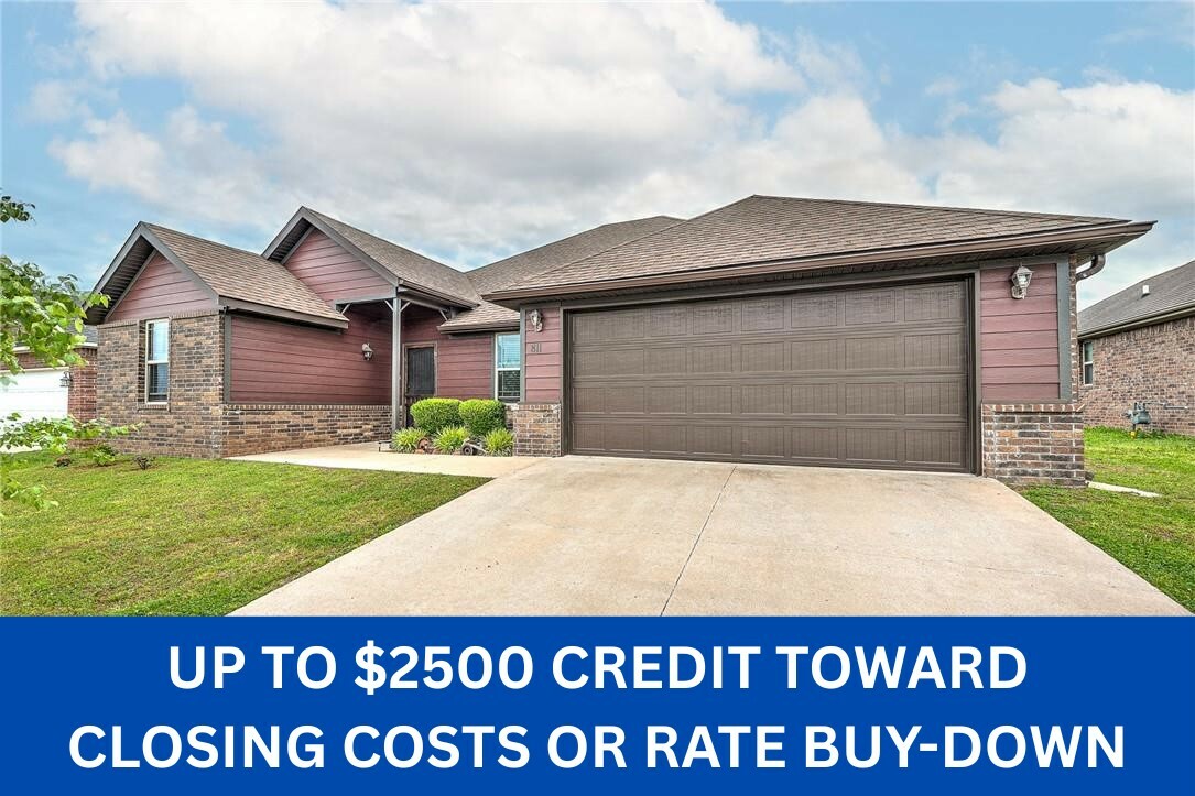 Property Photo: 811 SW Pure Globe Street AR 72712