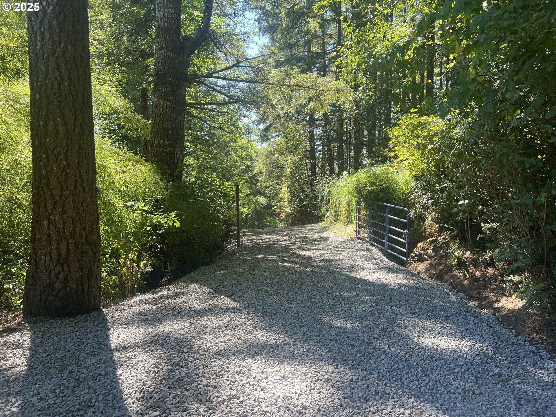 Property Photo: 17301 Canyon Drive OR 97415
