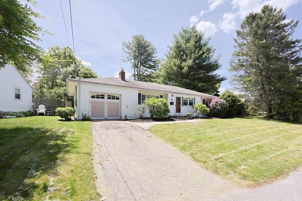 Property Photo: 85 Woodland Dr MA 01701