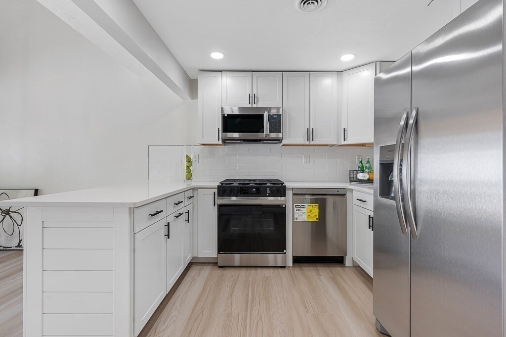Property Photo: 42 Meadow Pond Dr N MA 01453