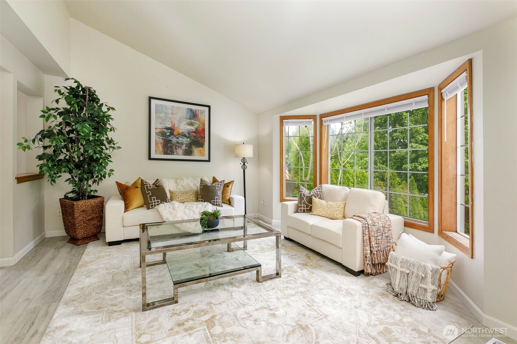 Property Photo: 108 61st Place SE WA 98203