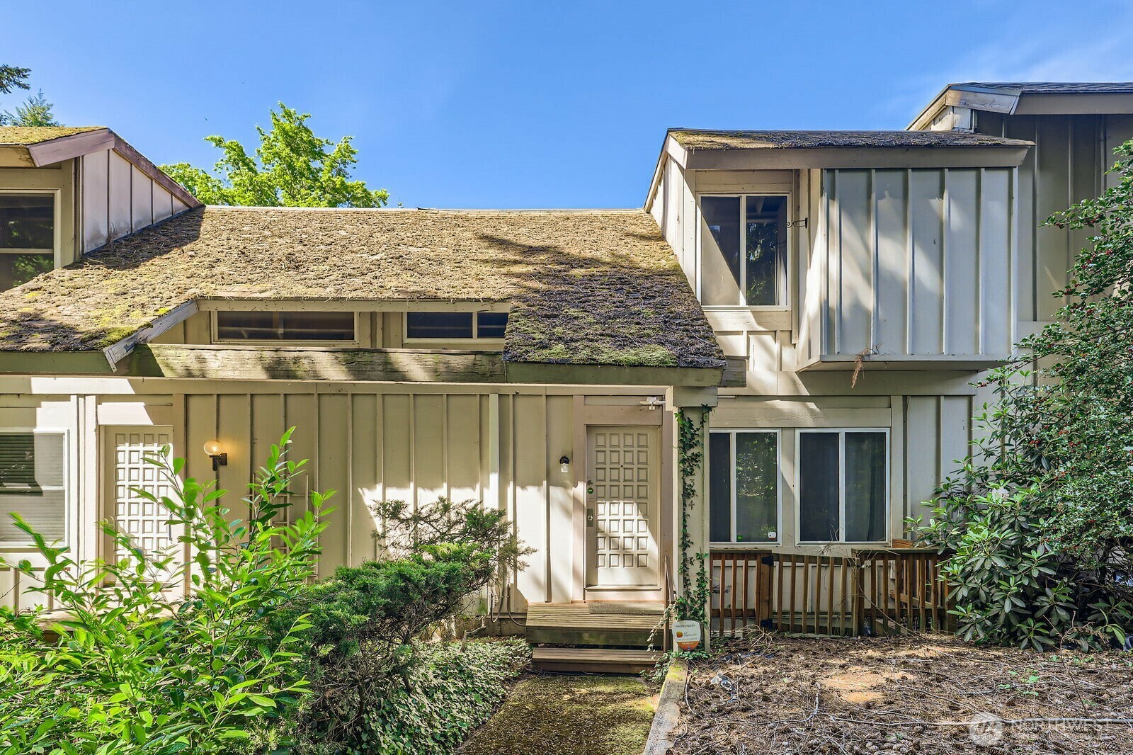 Property Photo: 12304 NE 147th Court WA 98034