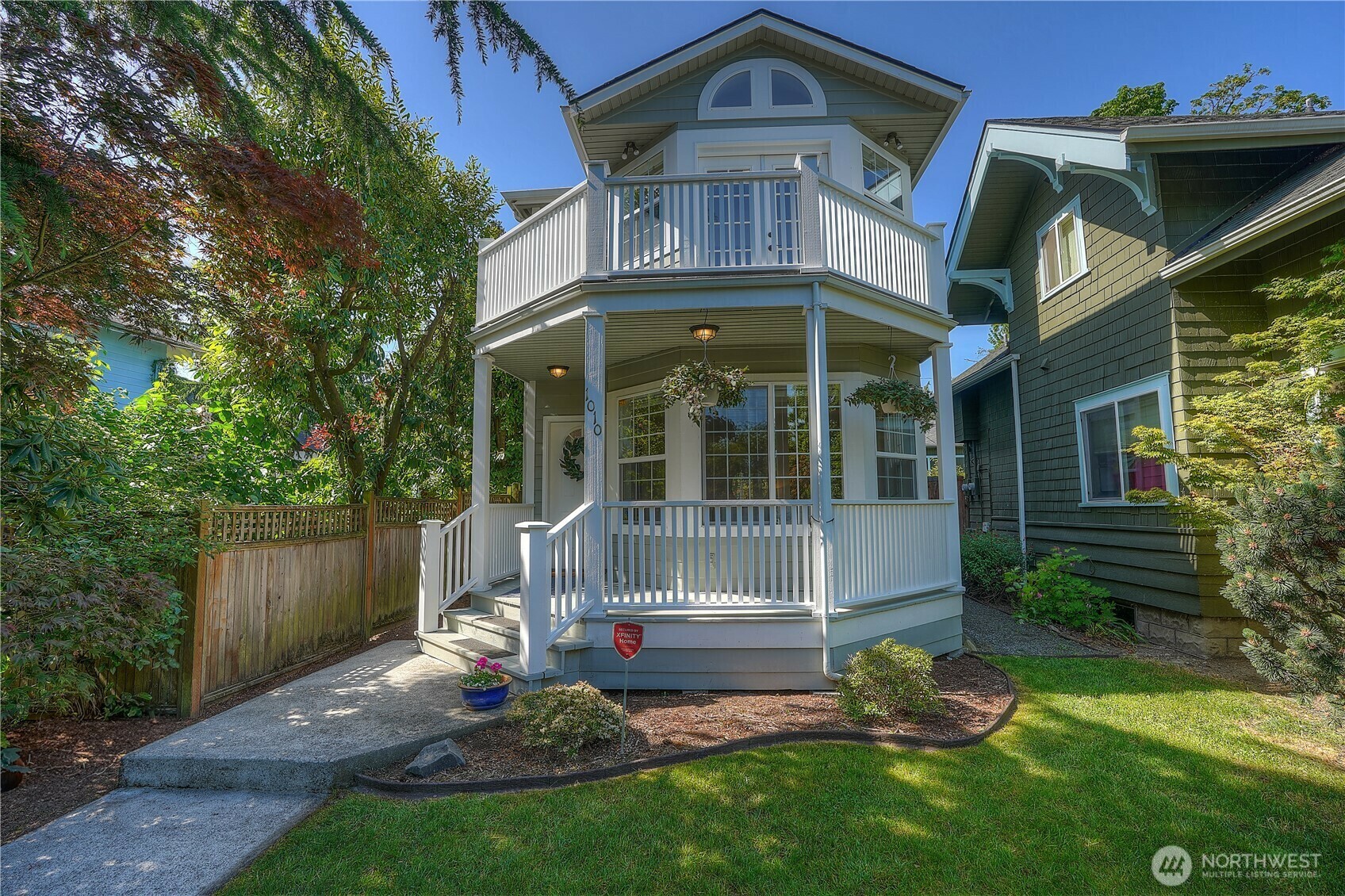 Property Photo: 1010 N Cushman Avenue WA 98403