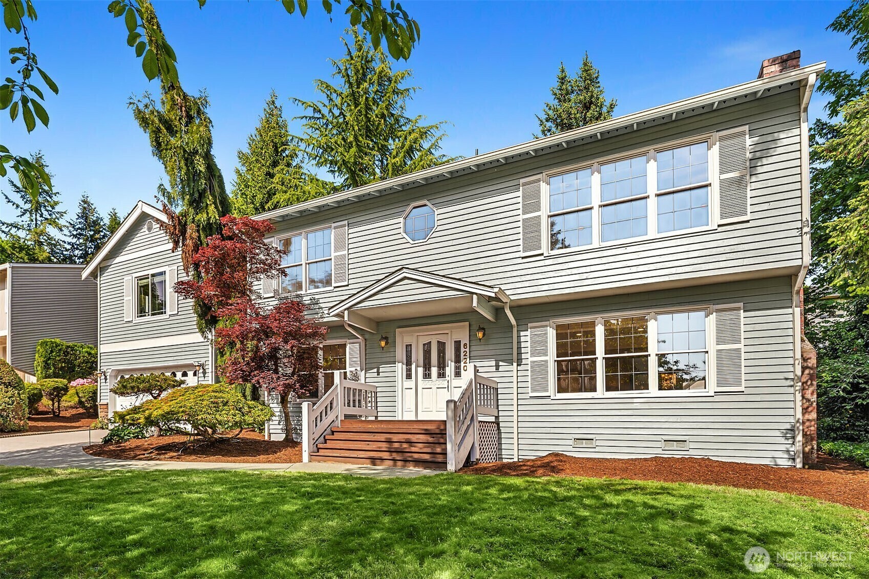 Property Photo: 6220 146th Place SE WA 98006