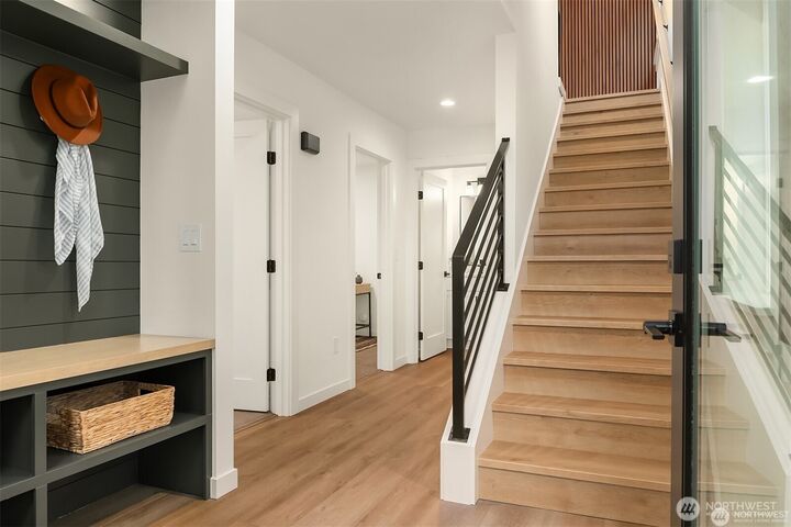 Property Photo: 1727 25th Avenue B WA 98122