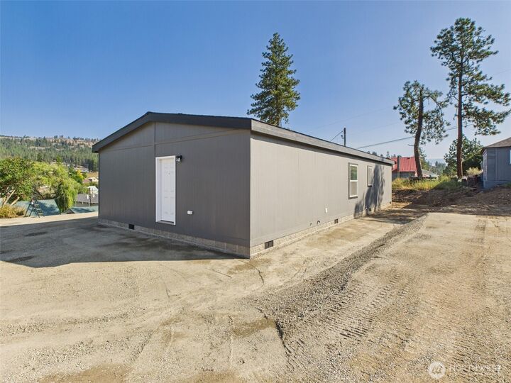 Property Photo:  720 S Jefferson Street  WA 99166 