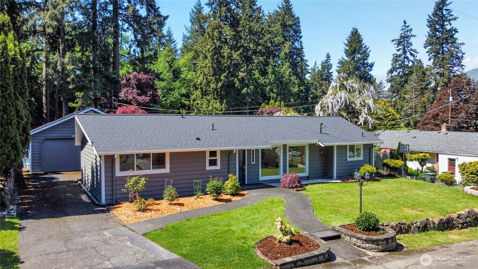 Property Photo: 7226 198th Street SW WA 98036