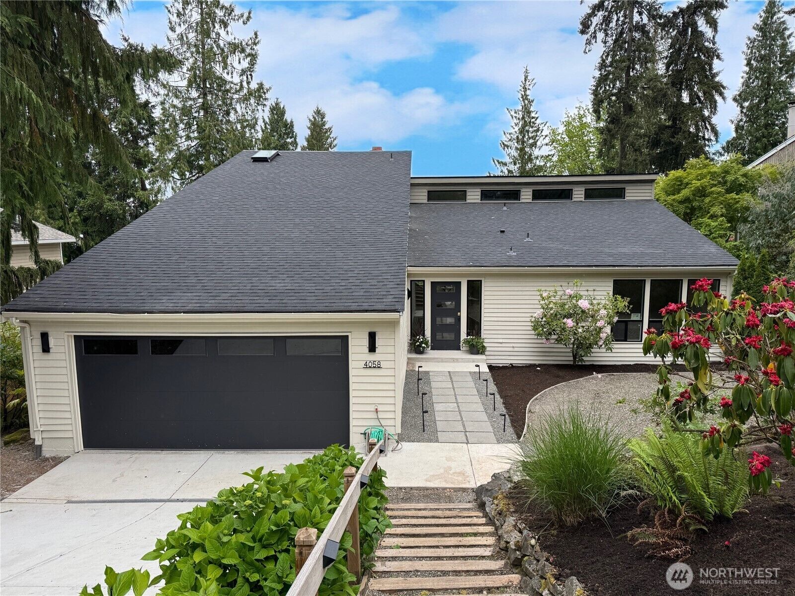 Property Photo:  4058  173 Place SE  WA 98008 