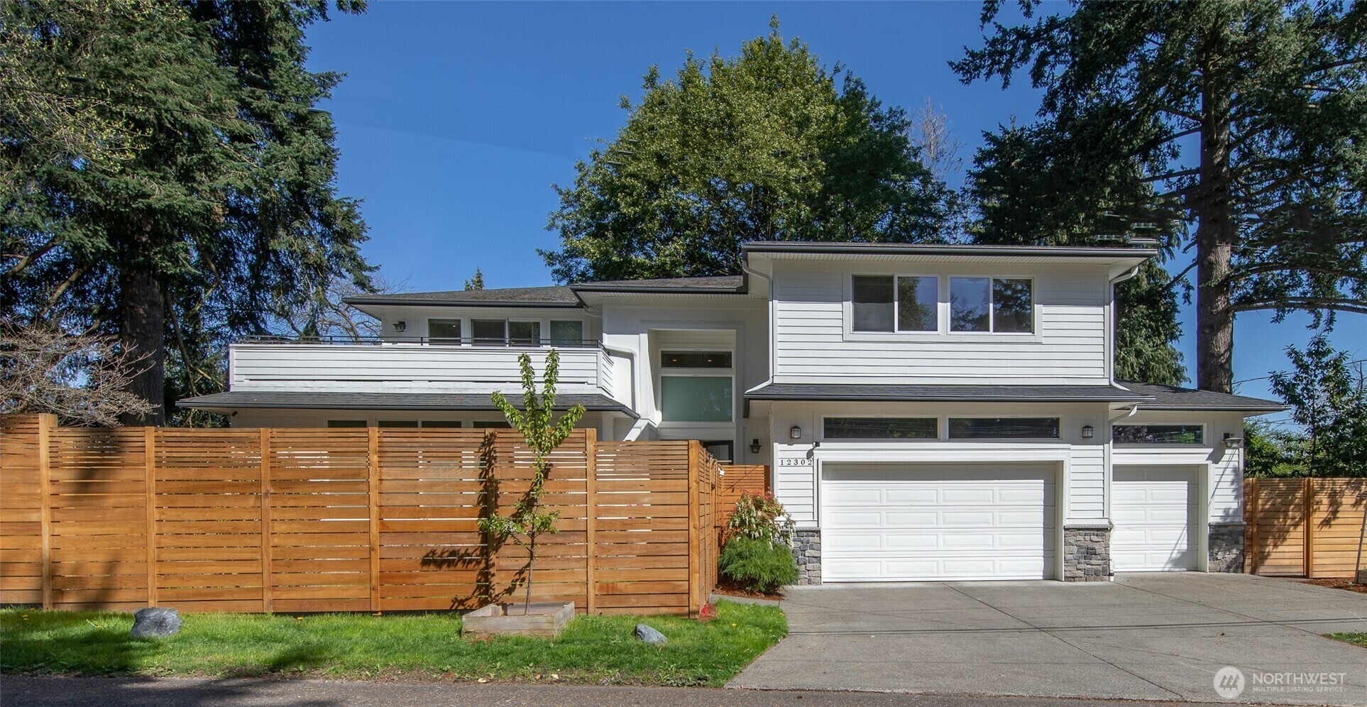 Property Photo: 12302 20th Avenue NE WA 98125