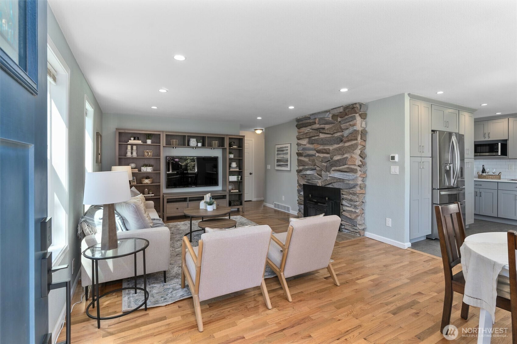Property Photo:  8155  28th Avenue SW  WA 98126 