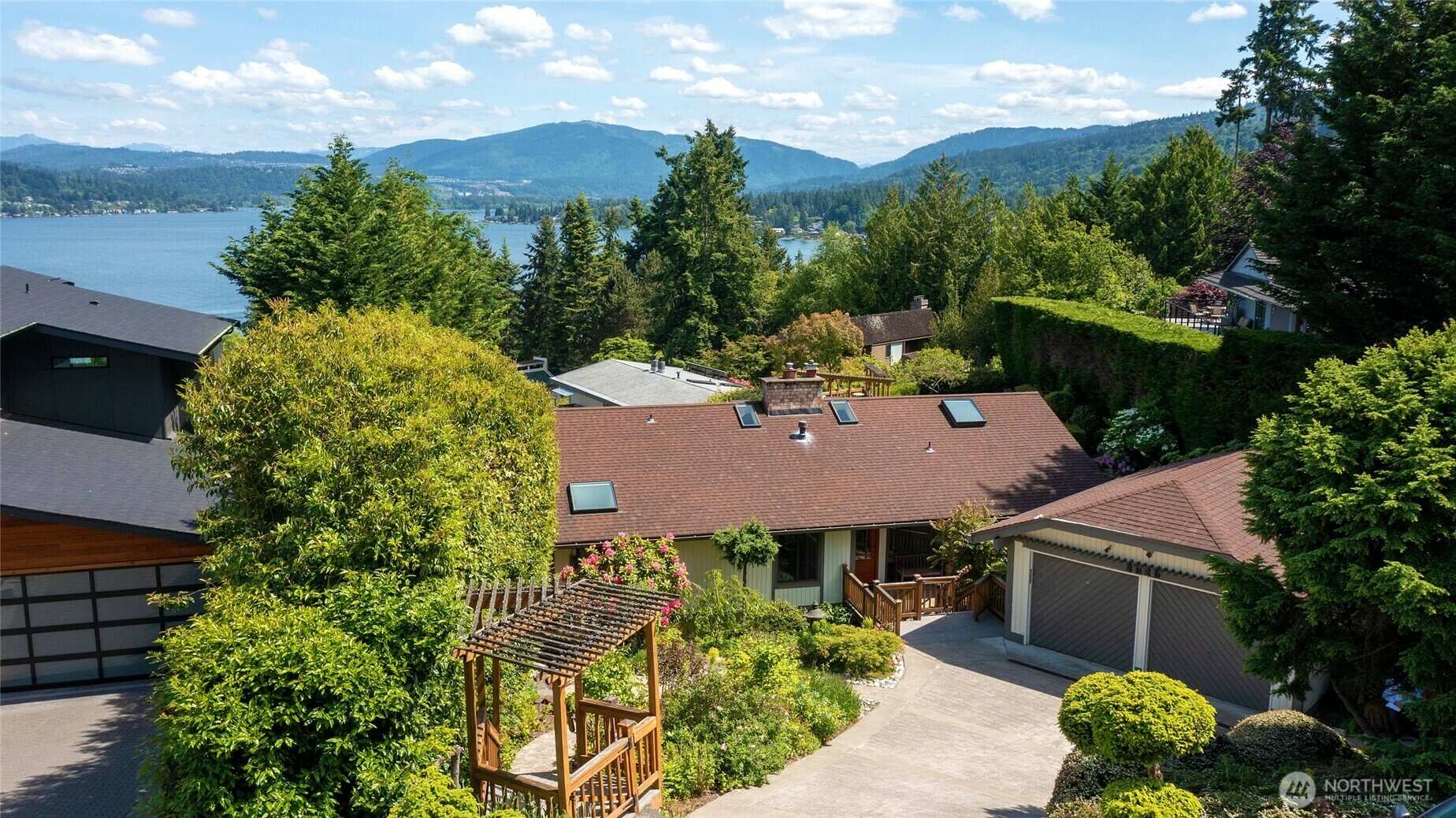 Property Photo: 2820 169th Avenue SE WA 98008