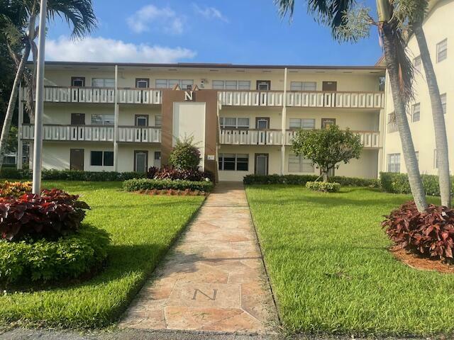 Property Photo: 577 Mansfield N N 577 FL 33434