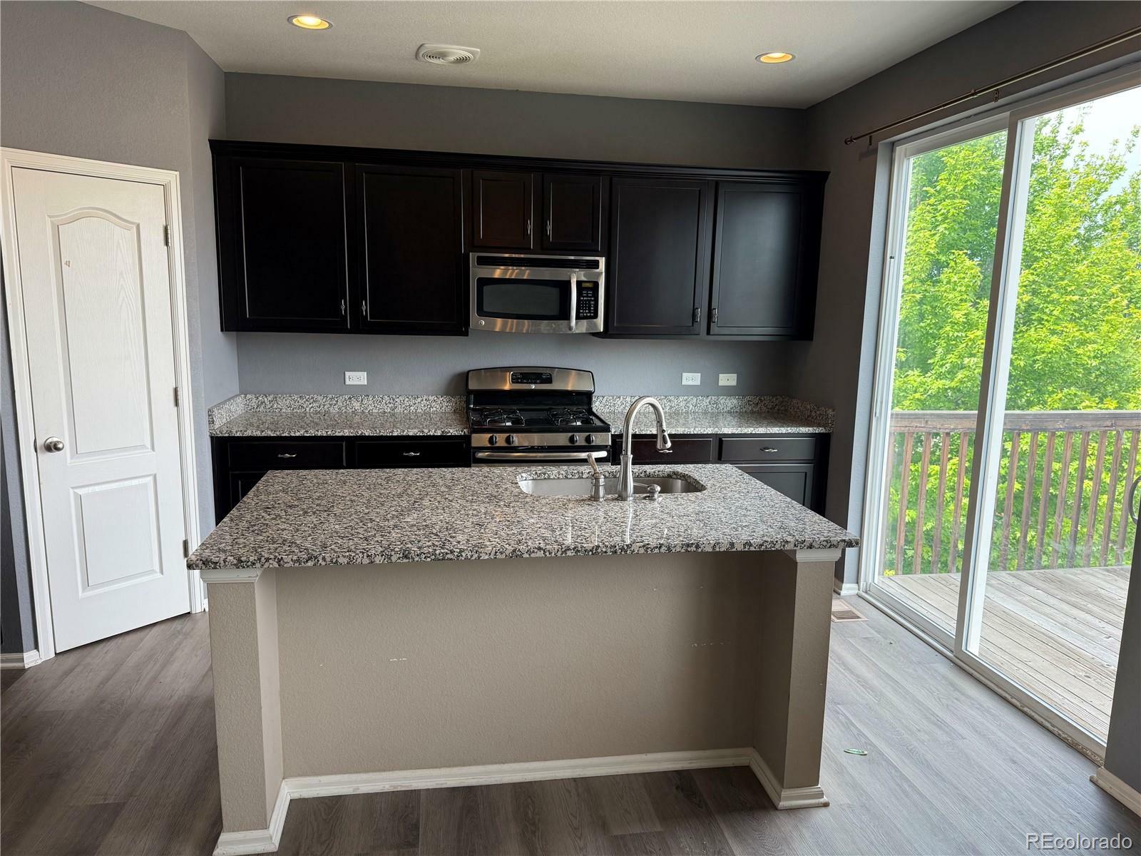 Property Photo: 5546 Echo Hollow Street CO 80104