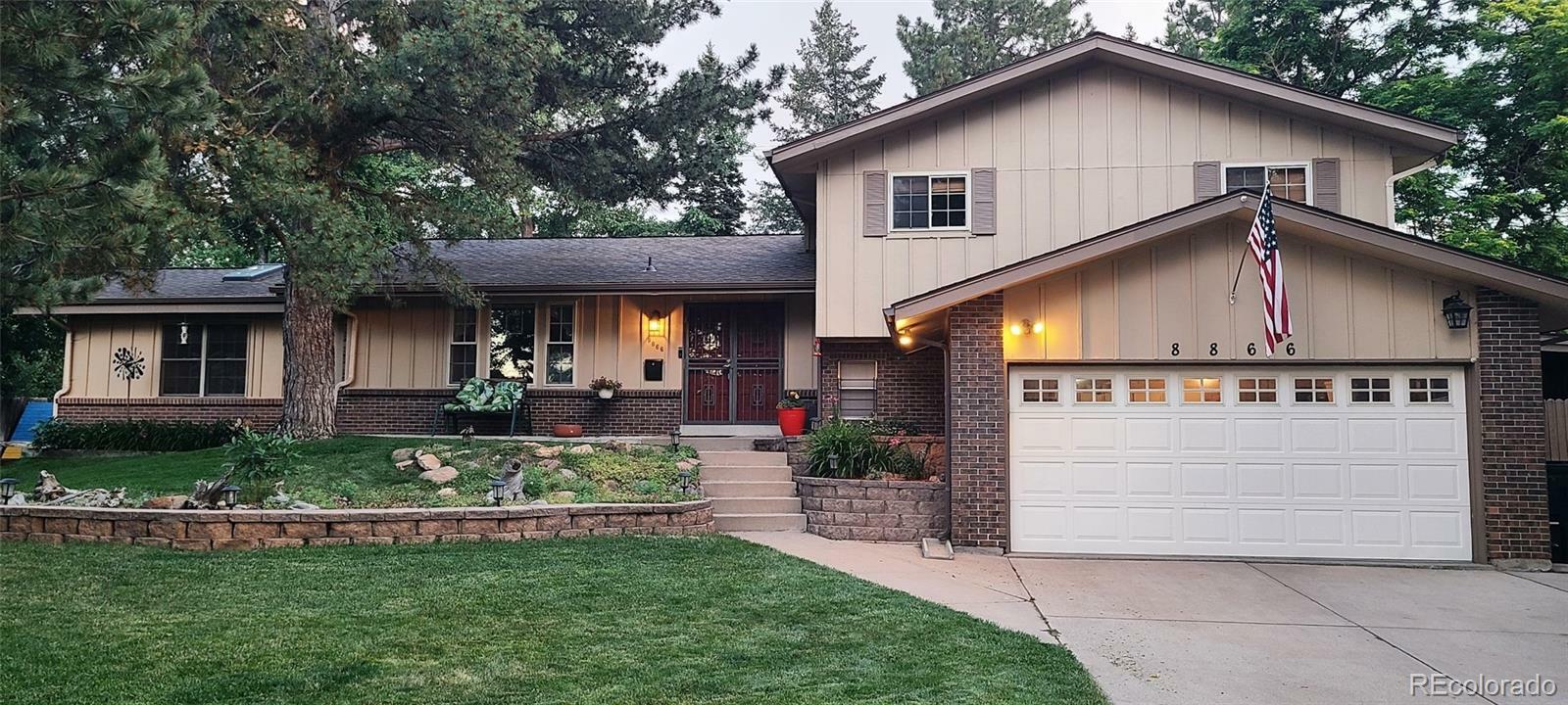 Property Photo: 8866 E Easter Avenue CO 80112