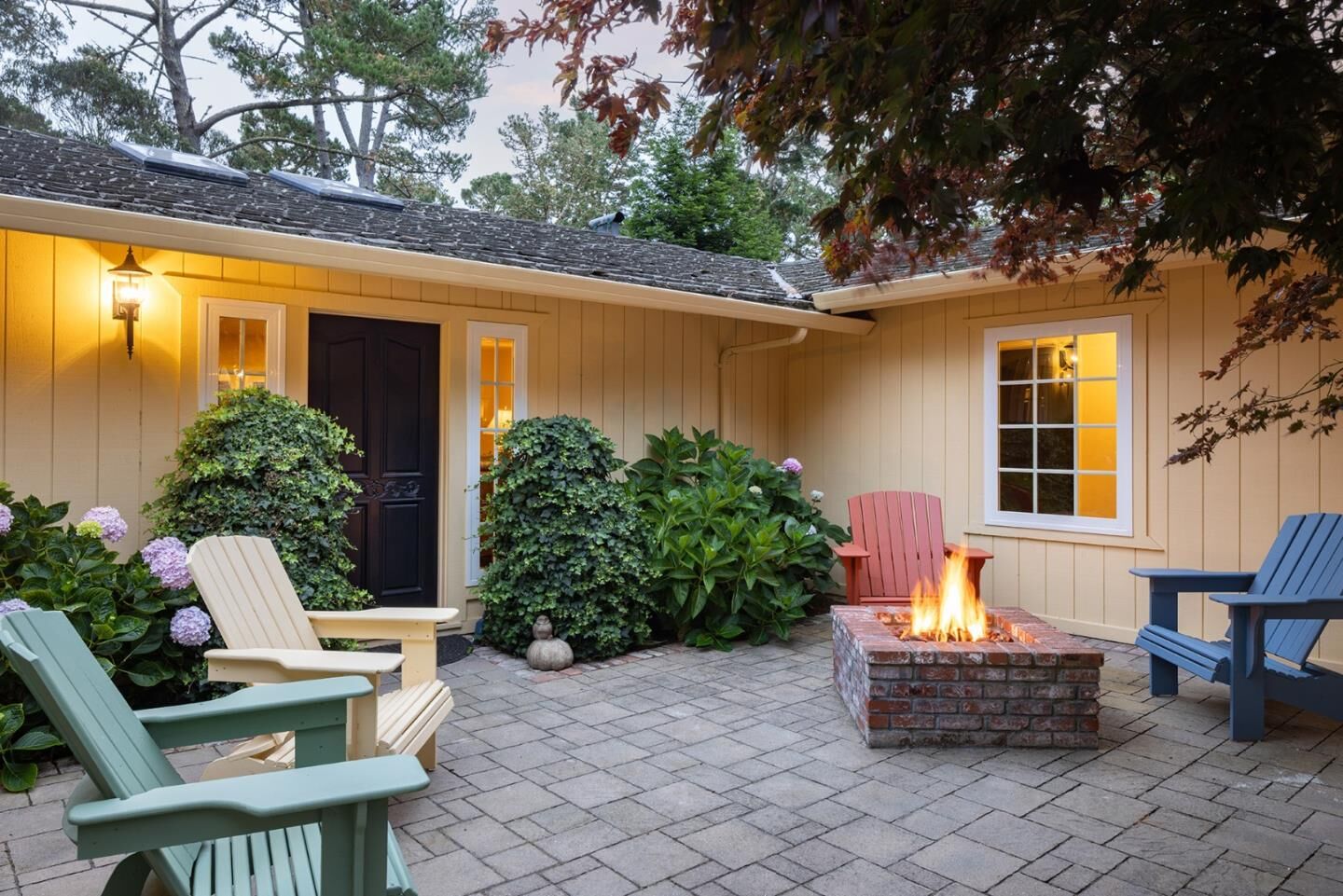 Property Photo:  5 Wyndemere Vale  CA 93940 