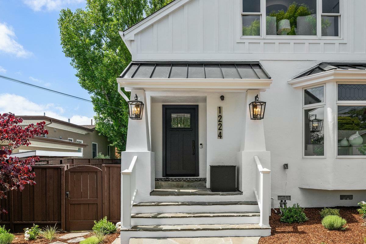 Property Photo: 1224 Edgehill Drive CA 94010