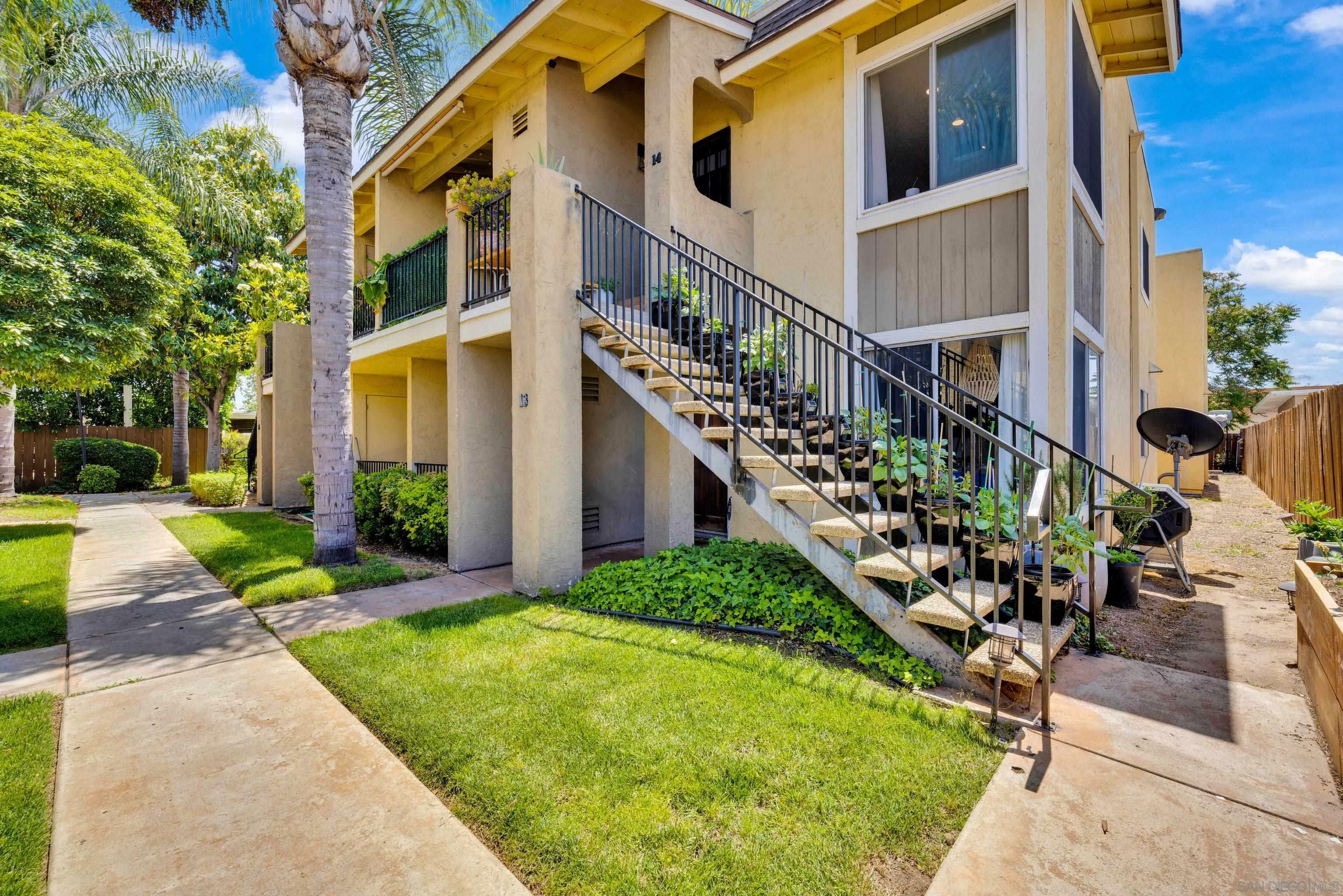 Property Photo: 535 N Beech St 13 CA 92025