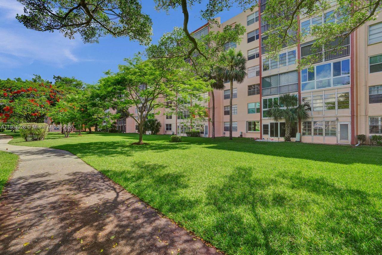Property Photo:  14671 Bonaire Blvd 510  FL 33446 