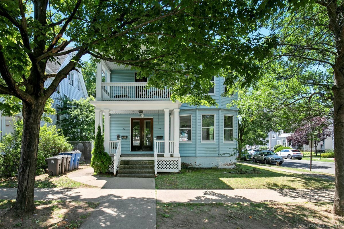 Property Photo: 212 Maple Street CT 06511