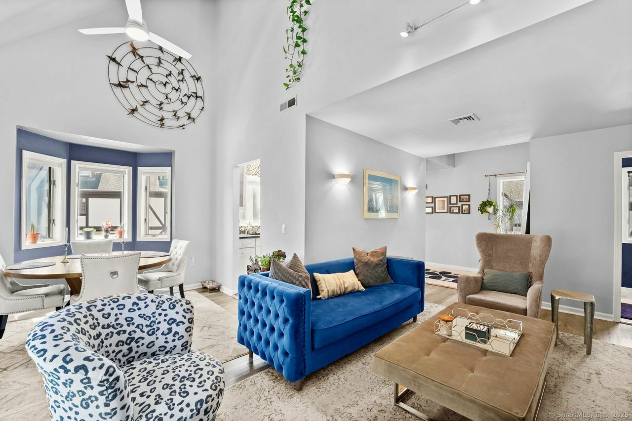 Property Photo: 668 Glenbrook Road 25 CT 06906