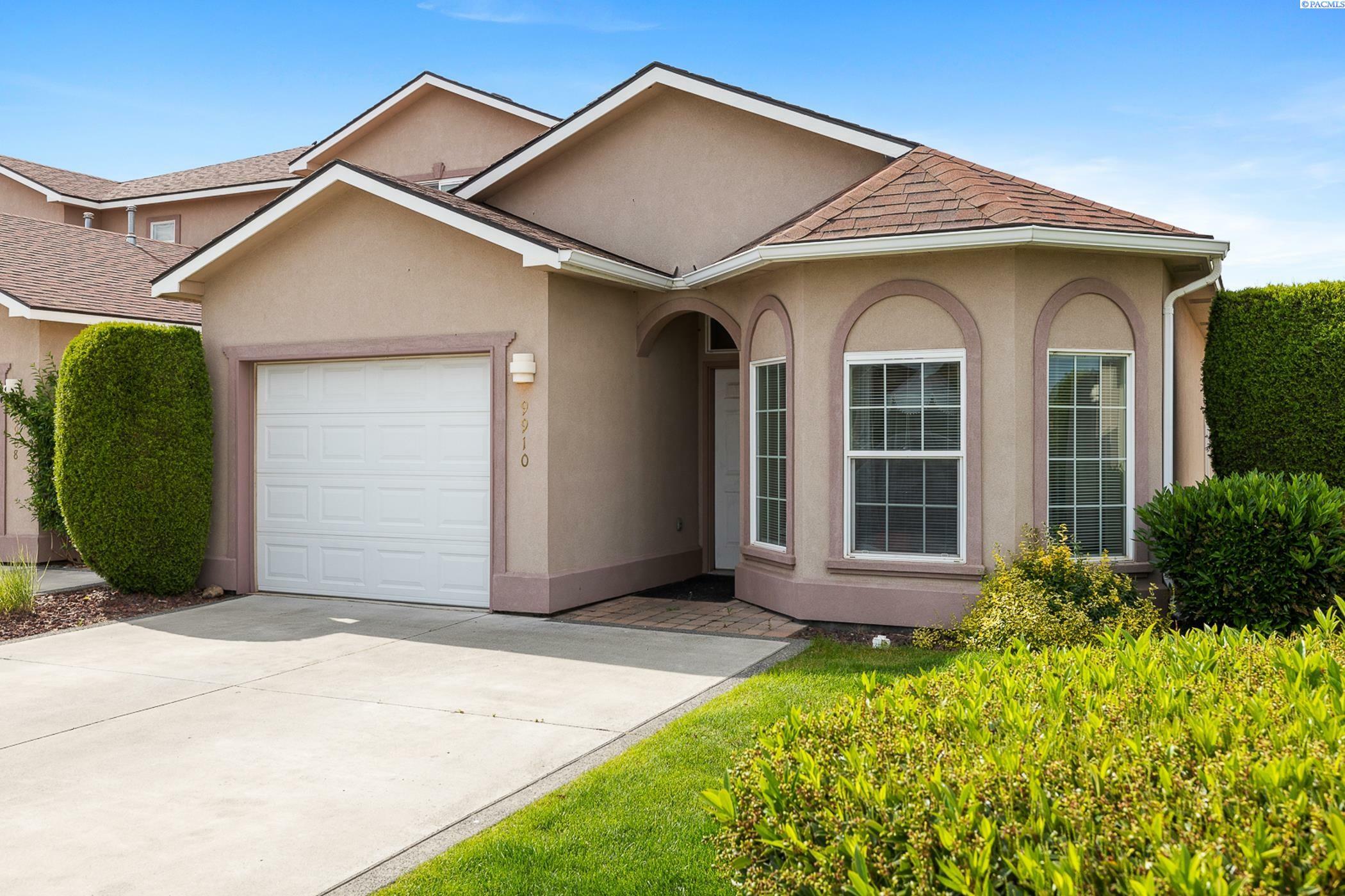 Property Photo: 9910 Vincenzo Dr WA 99301