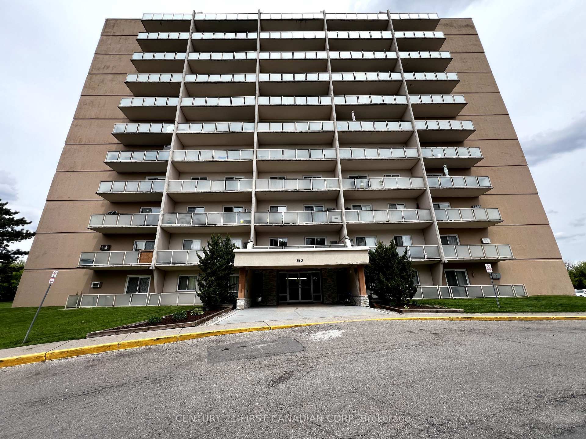 Property Photo: 583 Mornington Avenue 612 ON N5Y 3E9