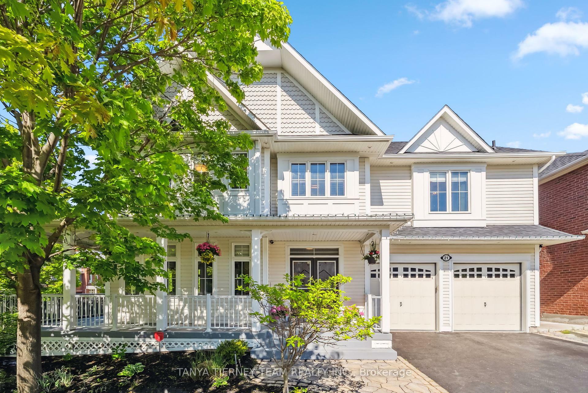 Property Photo: 21 Rainbow Crescent ON L1M 2N6