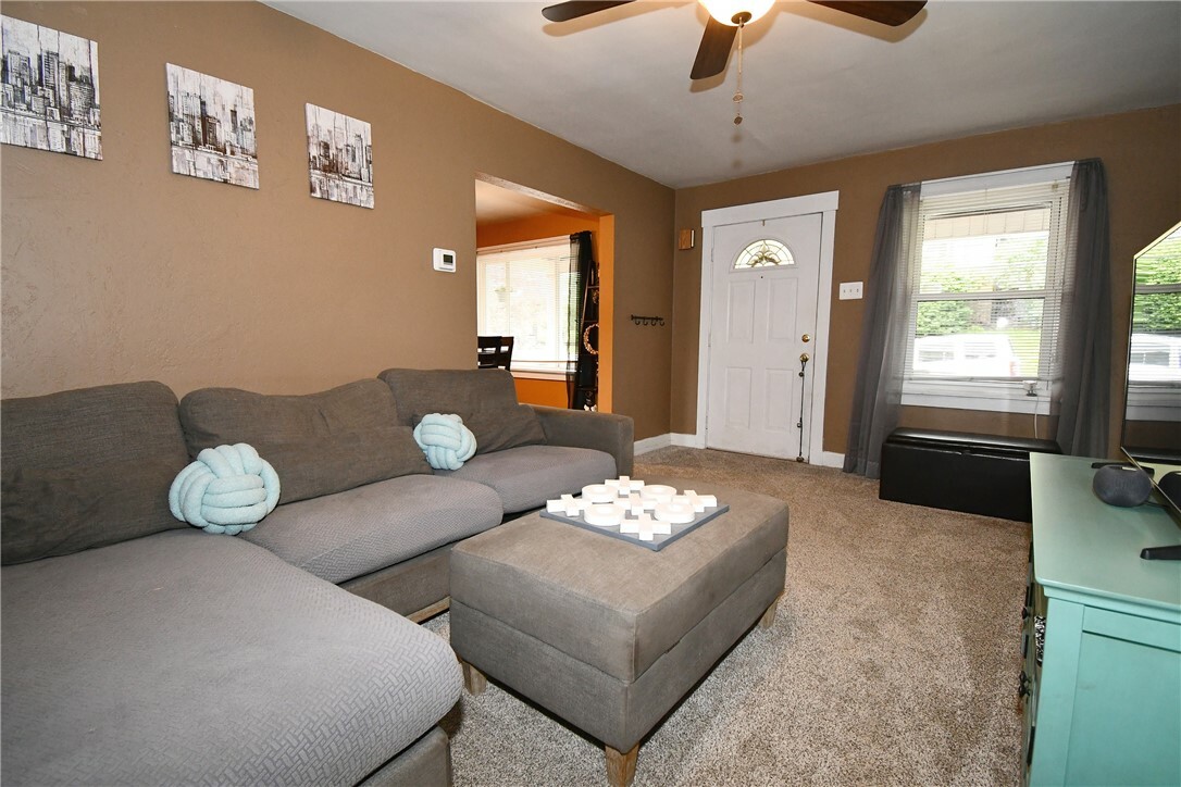 Property Photo: 1312 Kelton Ave PA 15216