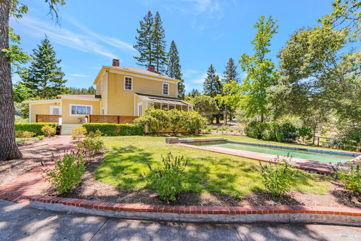 Property Photo: 1950 W. Dry Creek Road CA 95448
