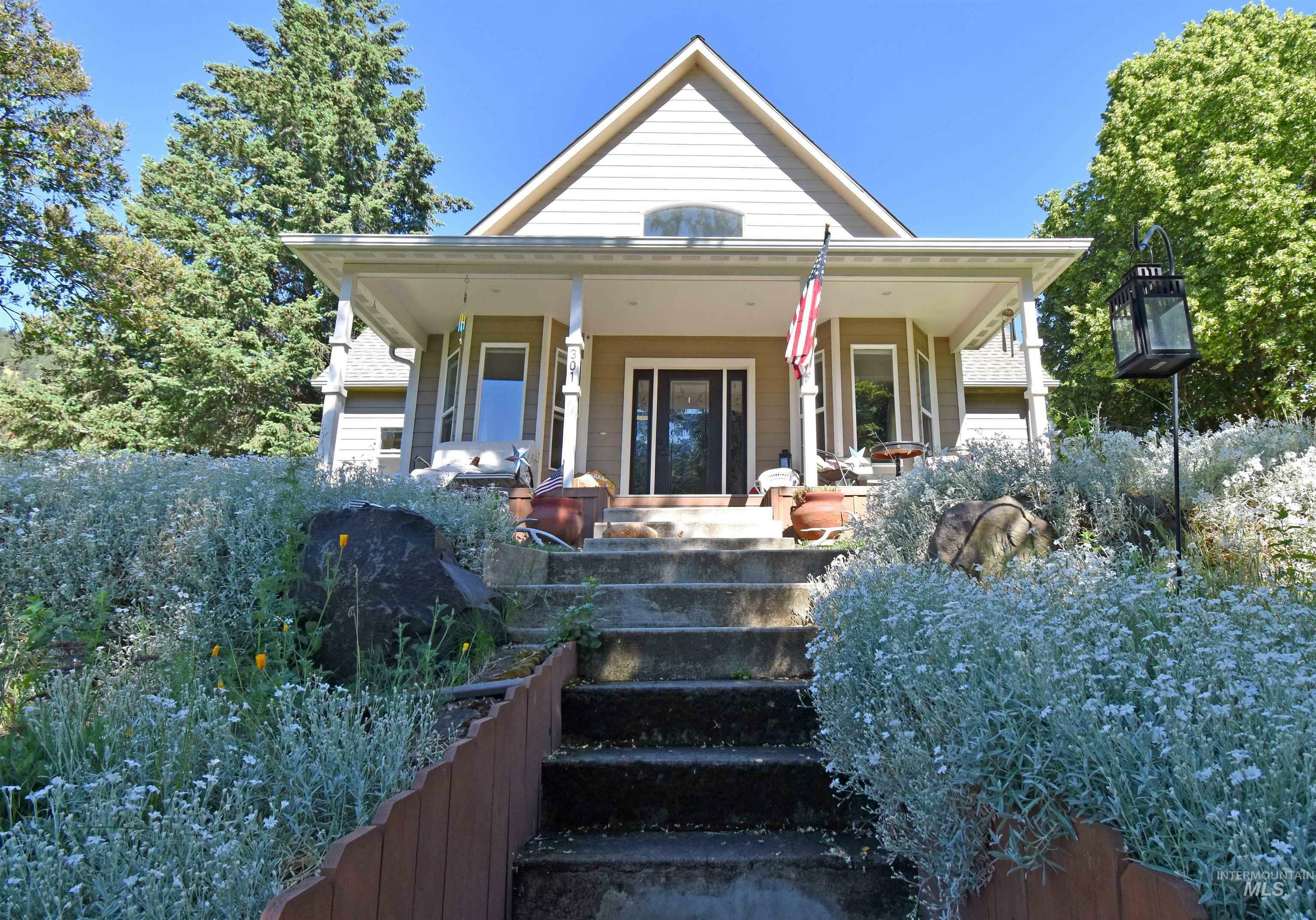 Property Photo: 301 State Street ID 83535