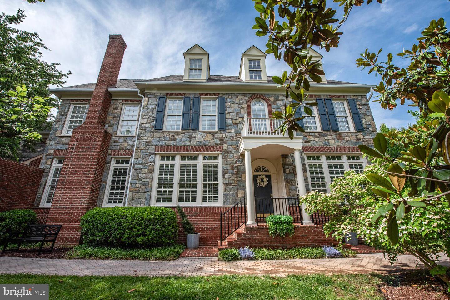1496 Evans Farm Drive  McLean VA 22101 photo