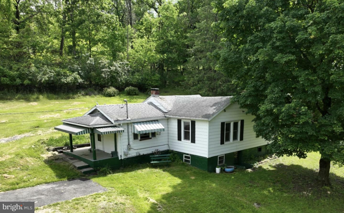 Property Photo: 322 Greene Street MD 21562