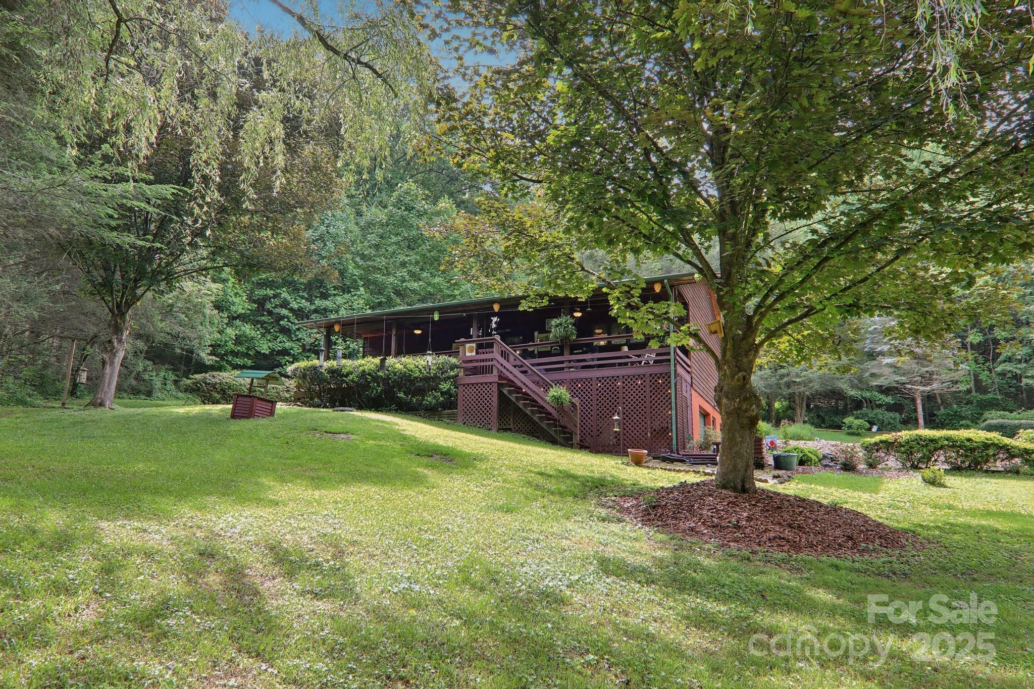 Property Photo: 457 Shady Ridge Road NC 28785
