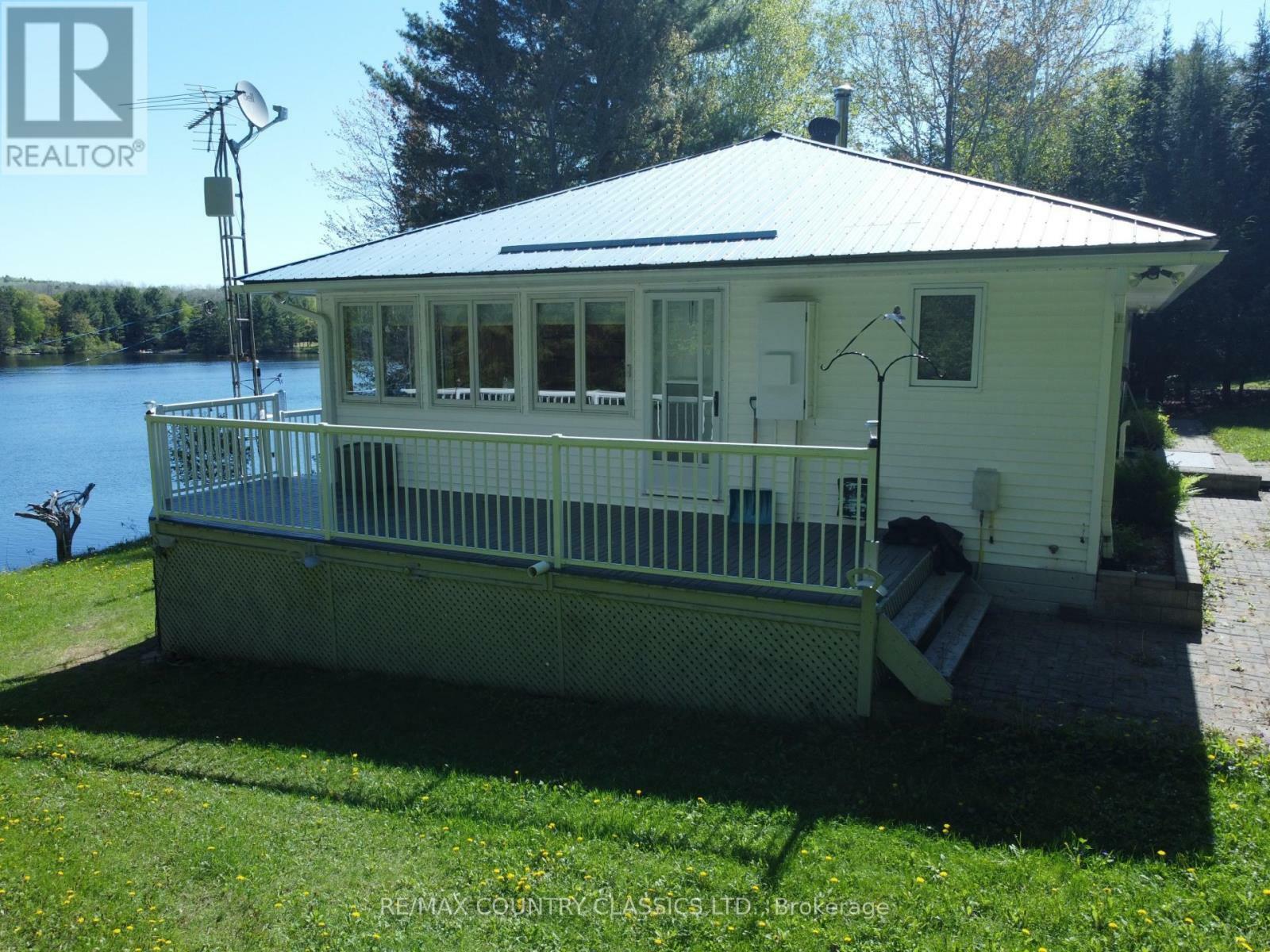 Property Photo: 1448 Kamaniskeg Lk Road ON K0J 1L0