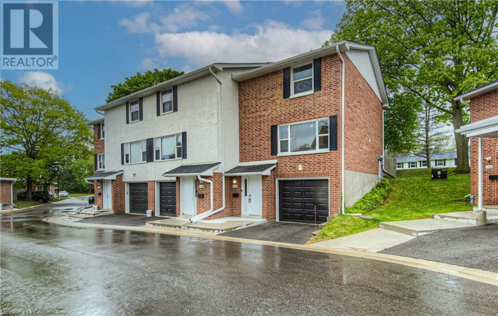 Property Photo:  425 Keats Way 4  ON N2L 5S7 