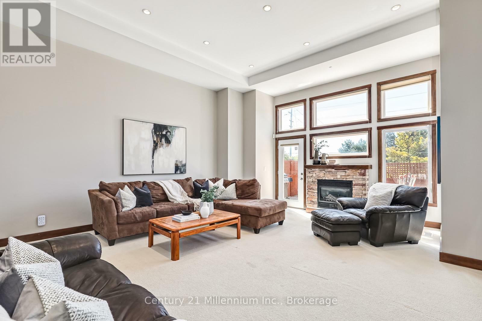 104 Farm Gate Road 18  Blue Mountains ON L9Y 3Z2 photo