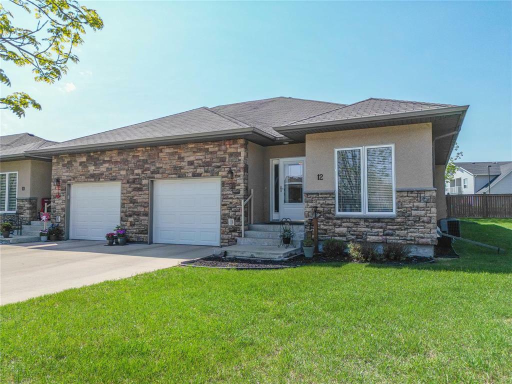 12 Augusta Crescent  Brandon MB R7C 0A1 photo
