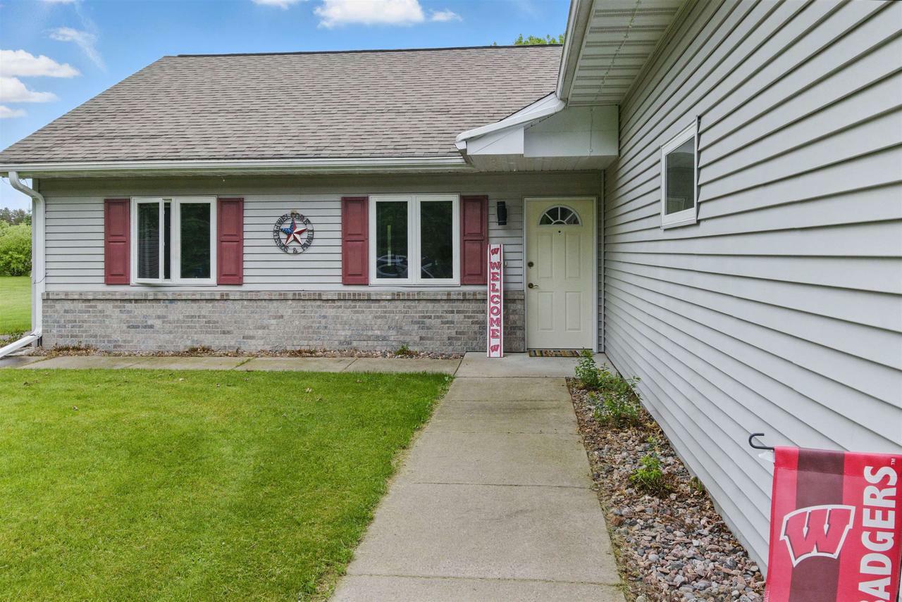 Property Photo: 1957 Woodcrest Circle WI 54455
