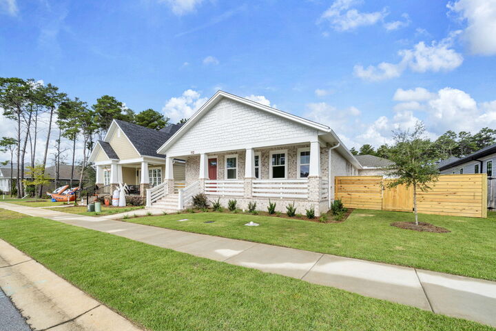Property Photo: 112 Caraway Drive FL 32578