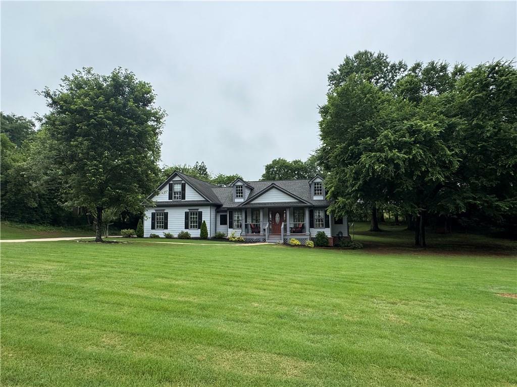 Property Photo: 714 Arden Drive GA 30680