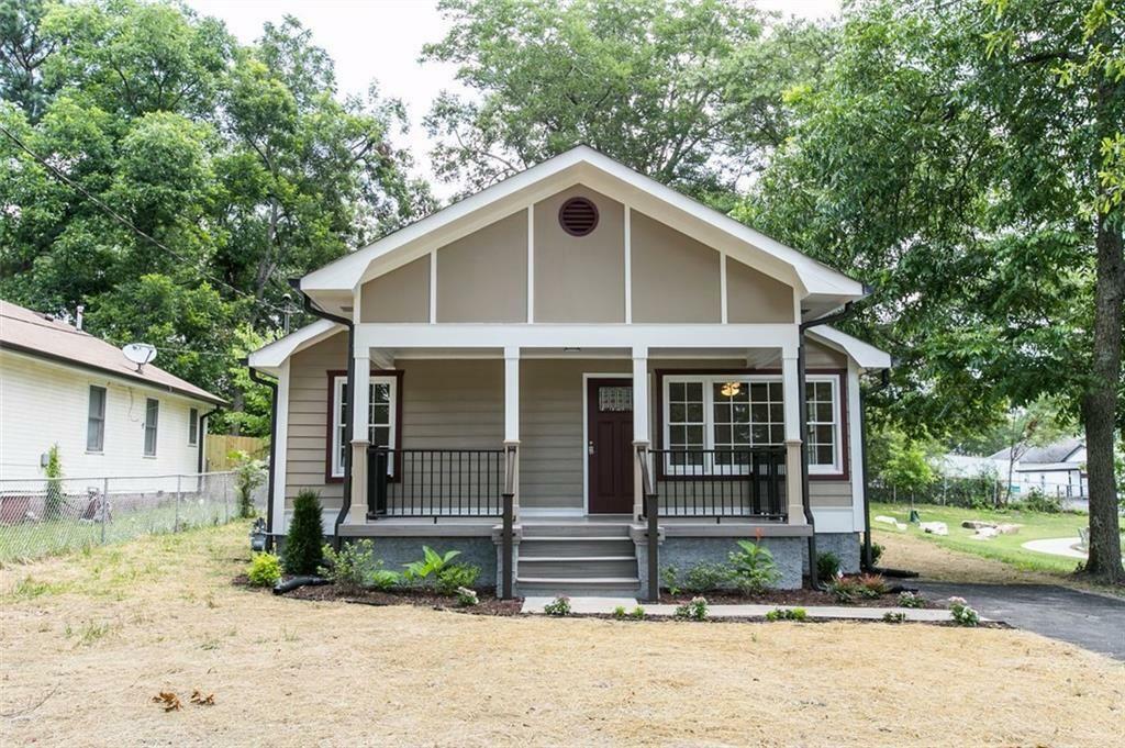 Property Photo: 8316 Grady Street GA 30134