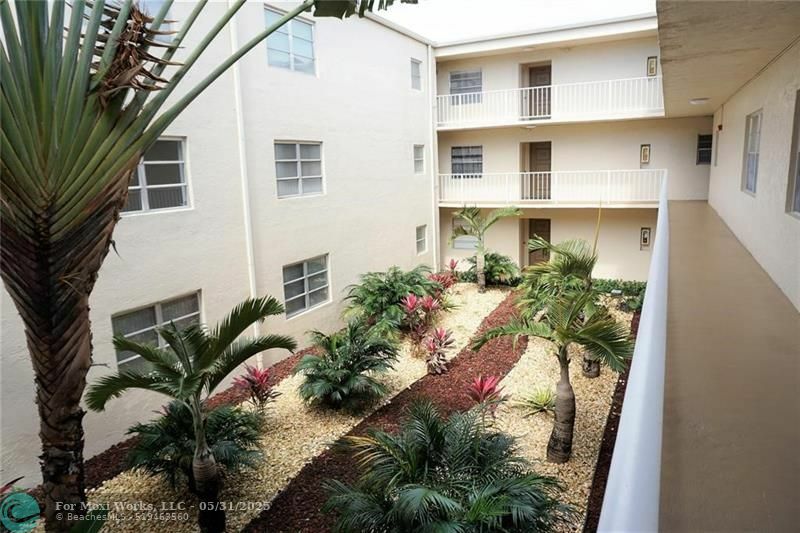 Property Photo: 7705 SW 86th St B-209 FL 33143