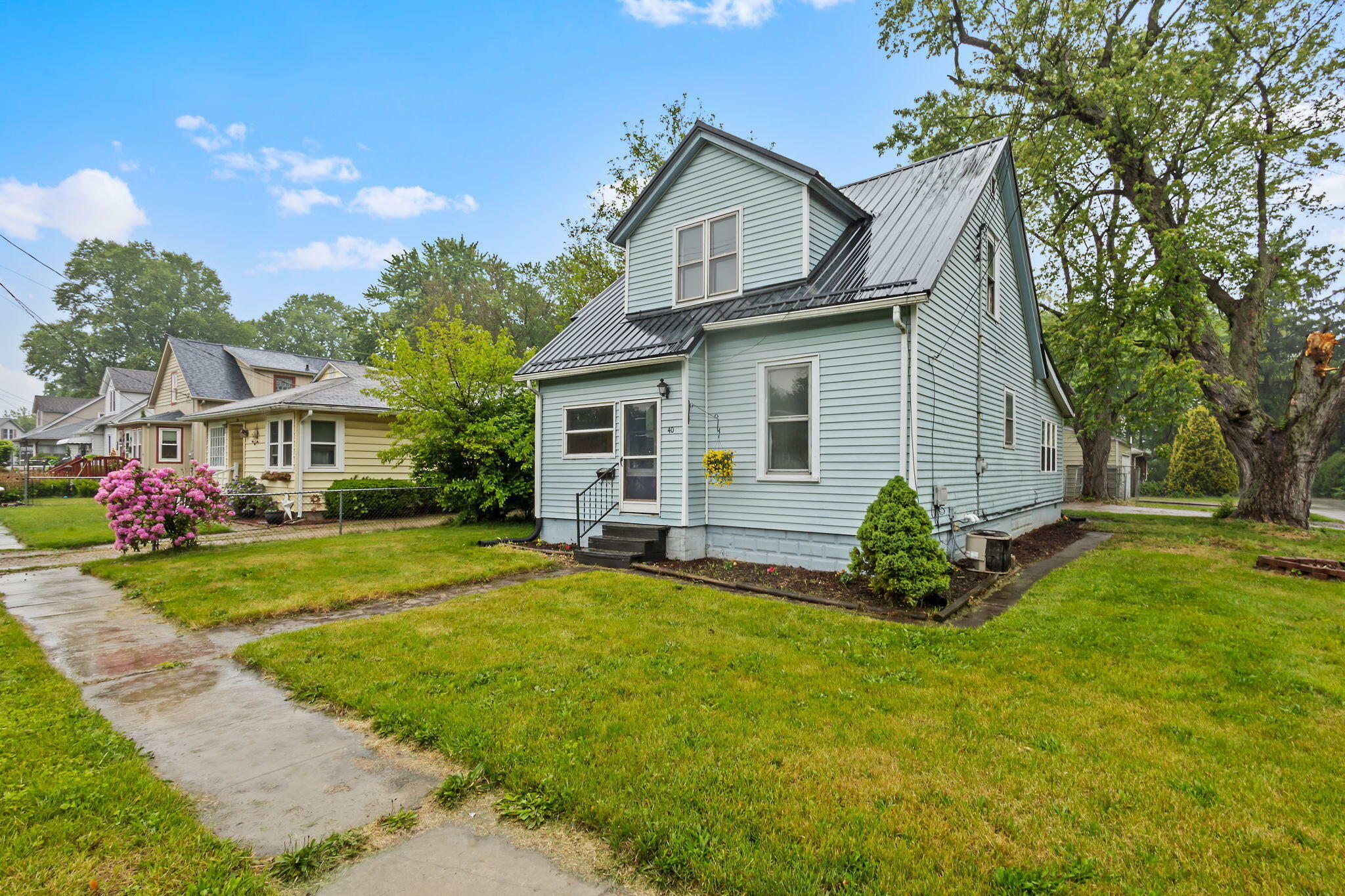 Property Photo: 40 Toronto Street IN 46350