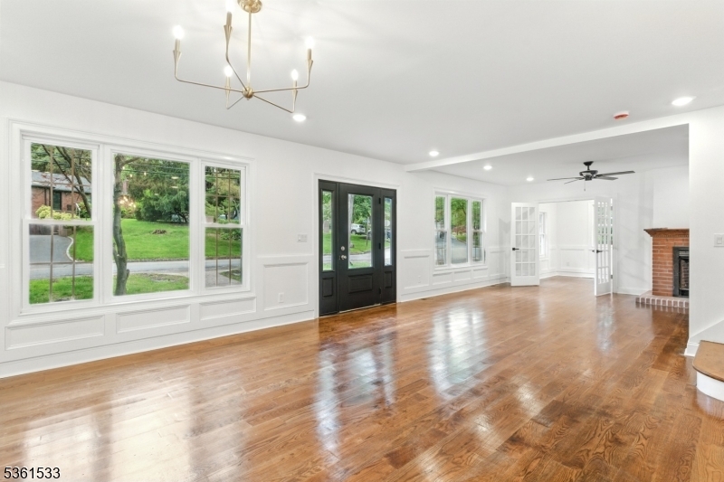 Property Photo:  100 Hobart Ave  NJ 07078 